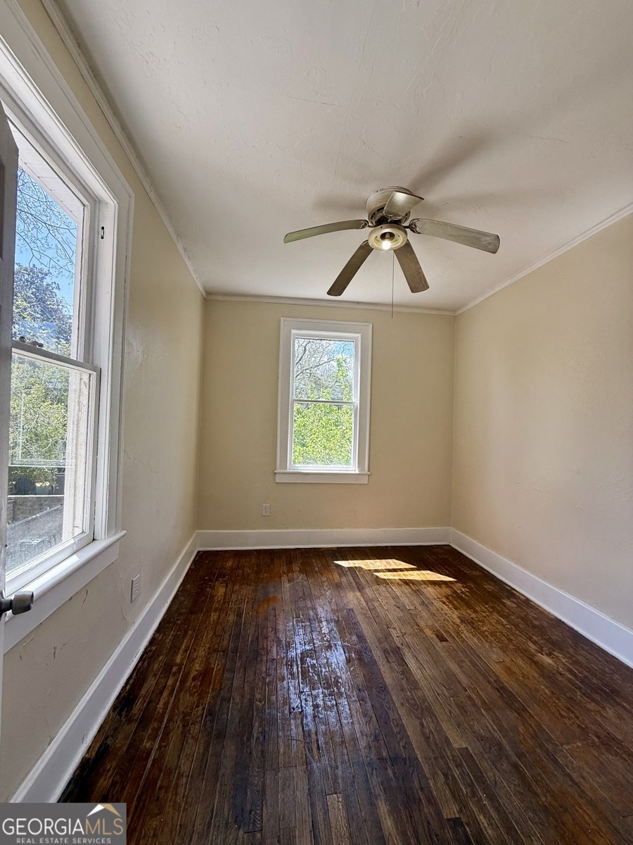 627 39th Street Savannah - Photo 9