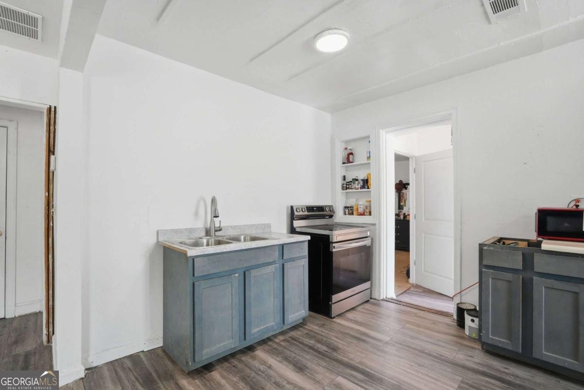 1105 Oak Knoll Terrace Atlanta - Photo 9