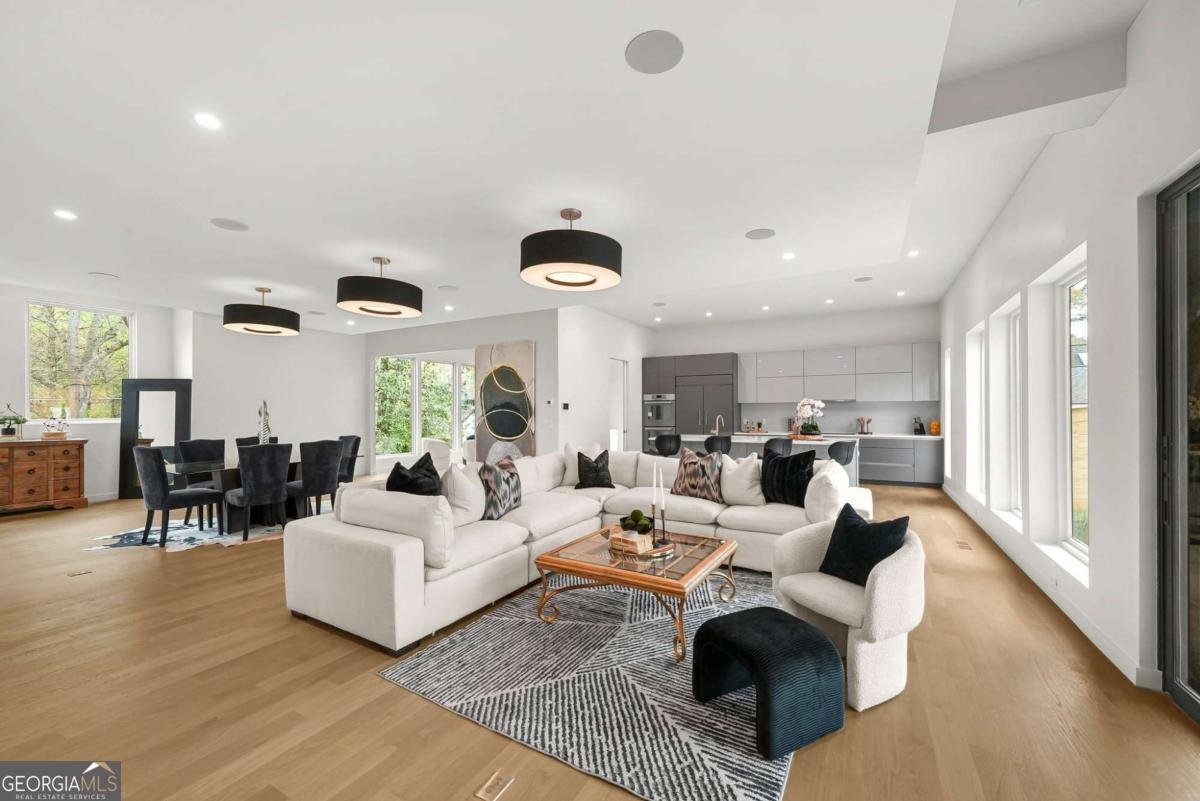 1260 Kingsley Circle Atlanta - Photo 11