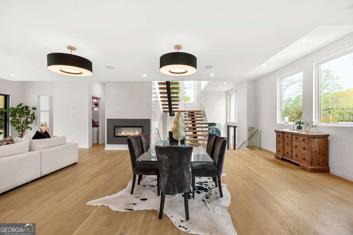 1260 Kingsley Circle Atlanta - Photo 8