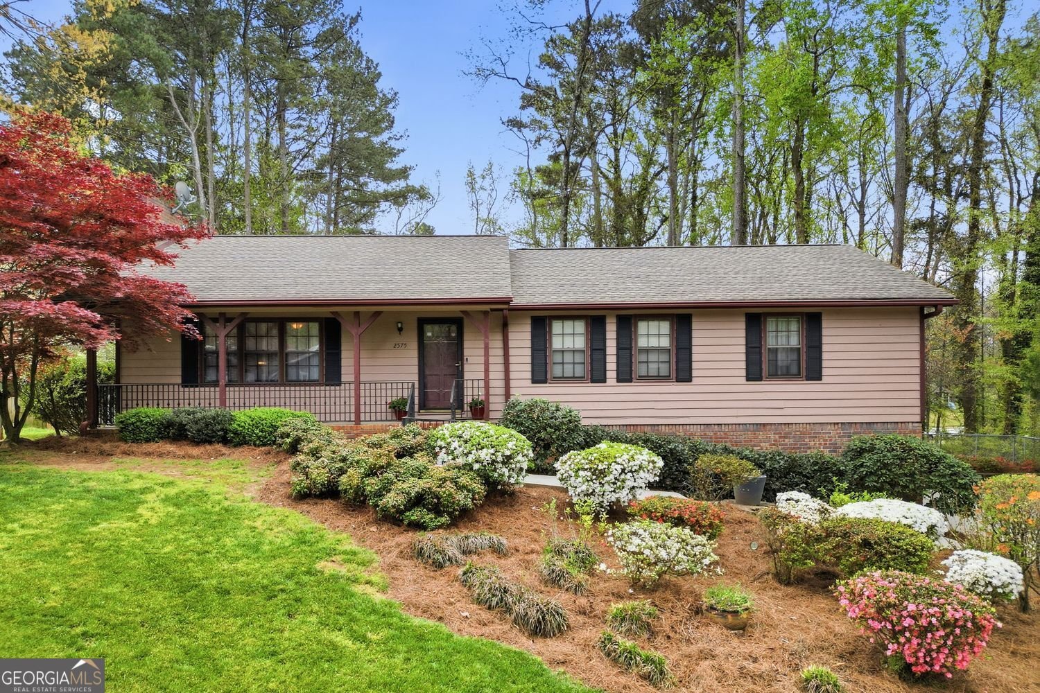 2575 Valleyhill Drive Acworth - Photo 1