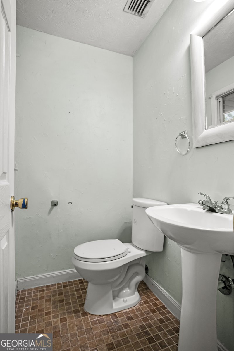 121 Canary Circle Soperton - Photo 16