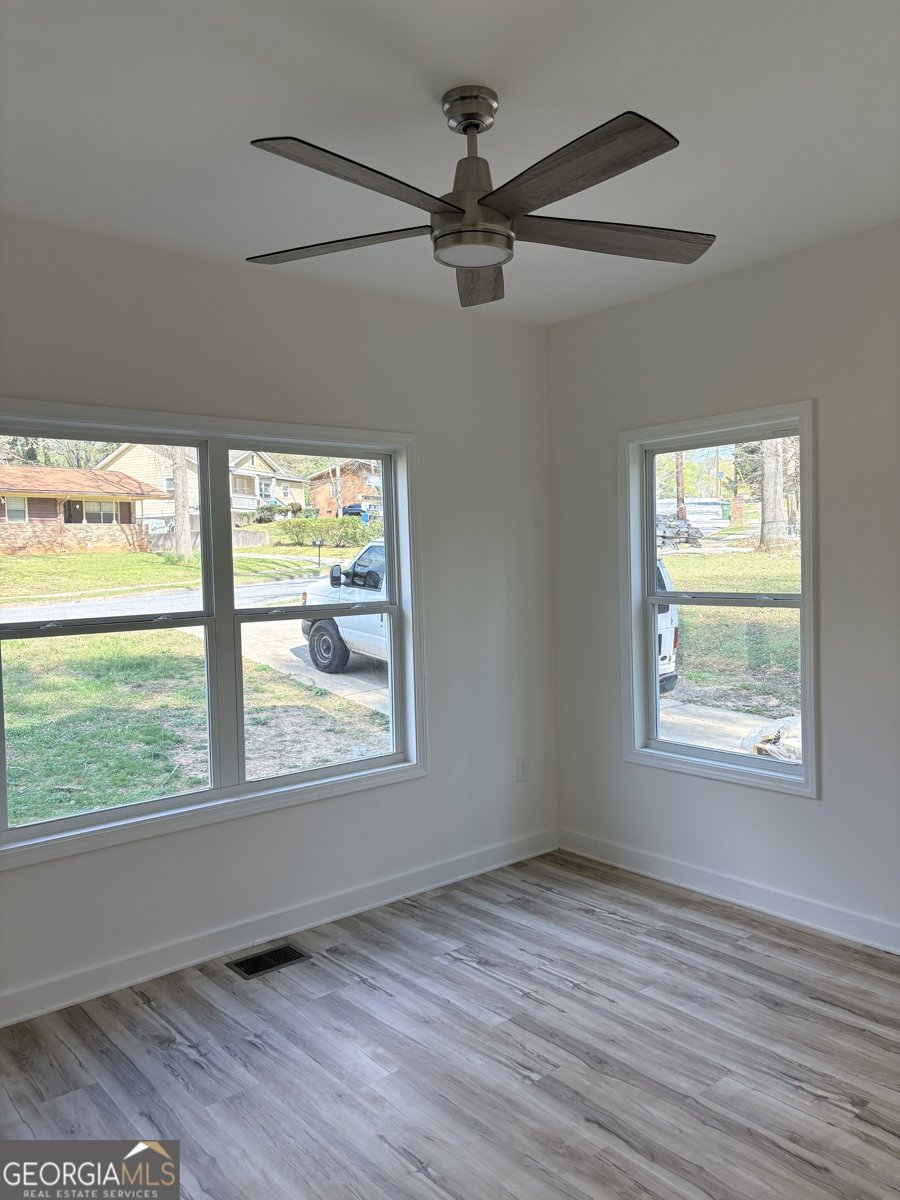 799 Plainville Drive Atlanta - Photo 10