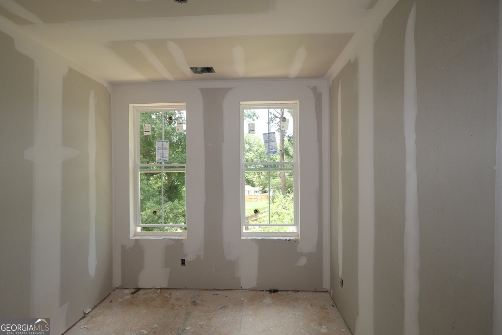 650 Memphis Drive Scottdale - Photo 11