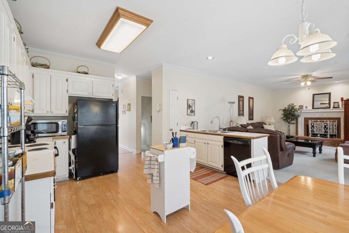 1615 Peachcrest Drive Lawrenceville - Photo 6