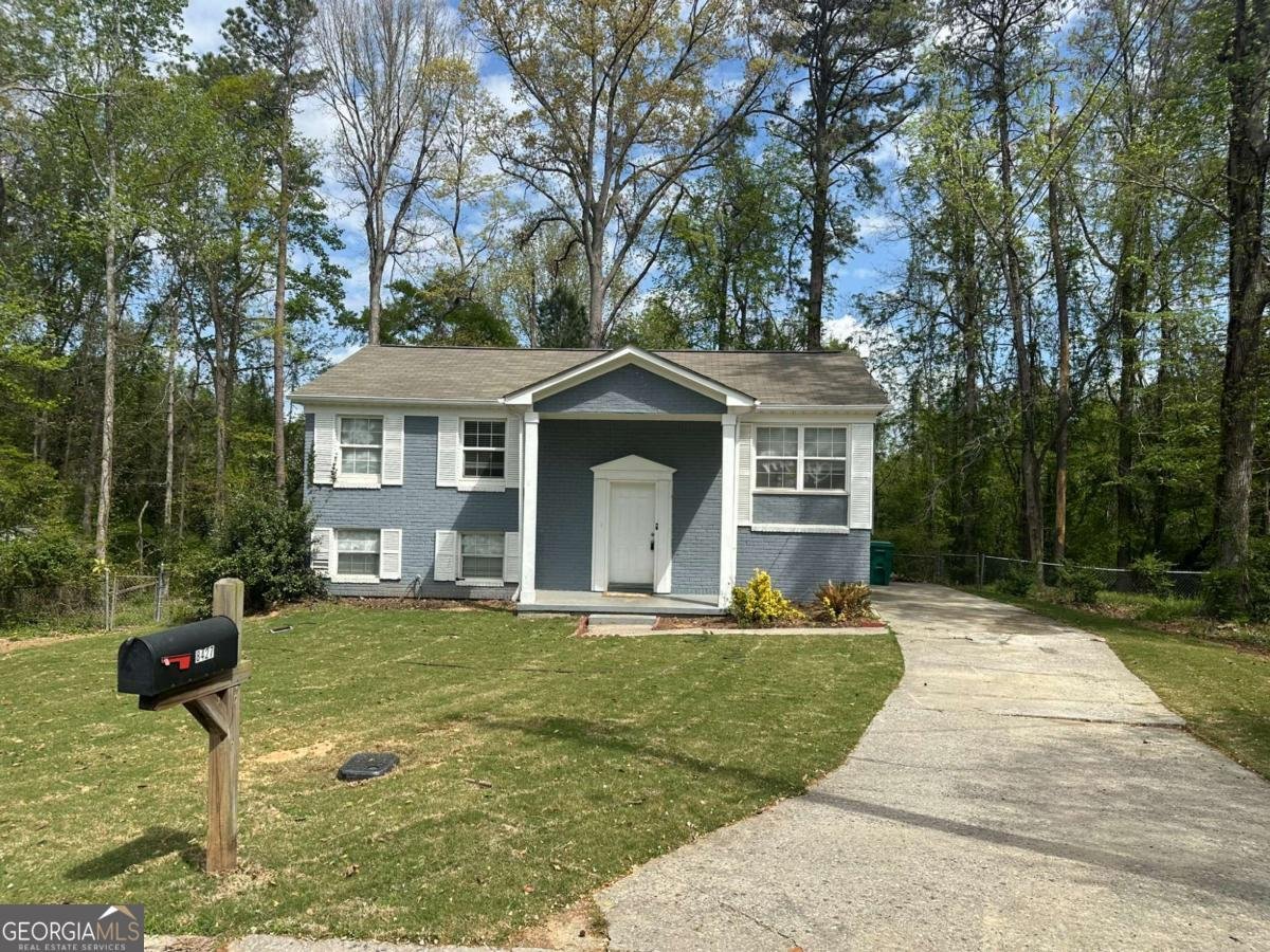 8427 Fredericksburg Court Jonesboro - Photo 1
