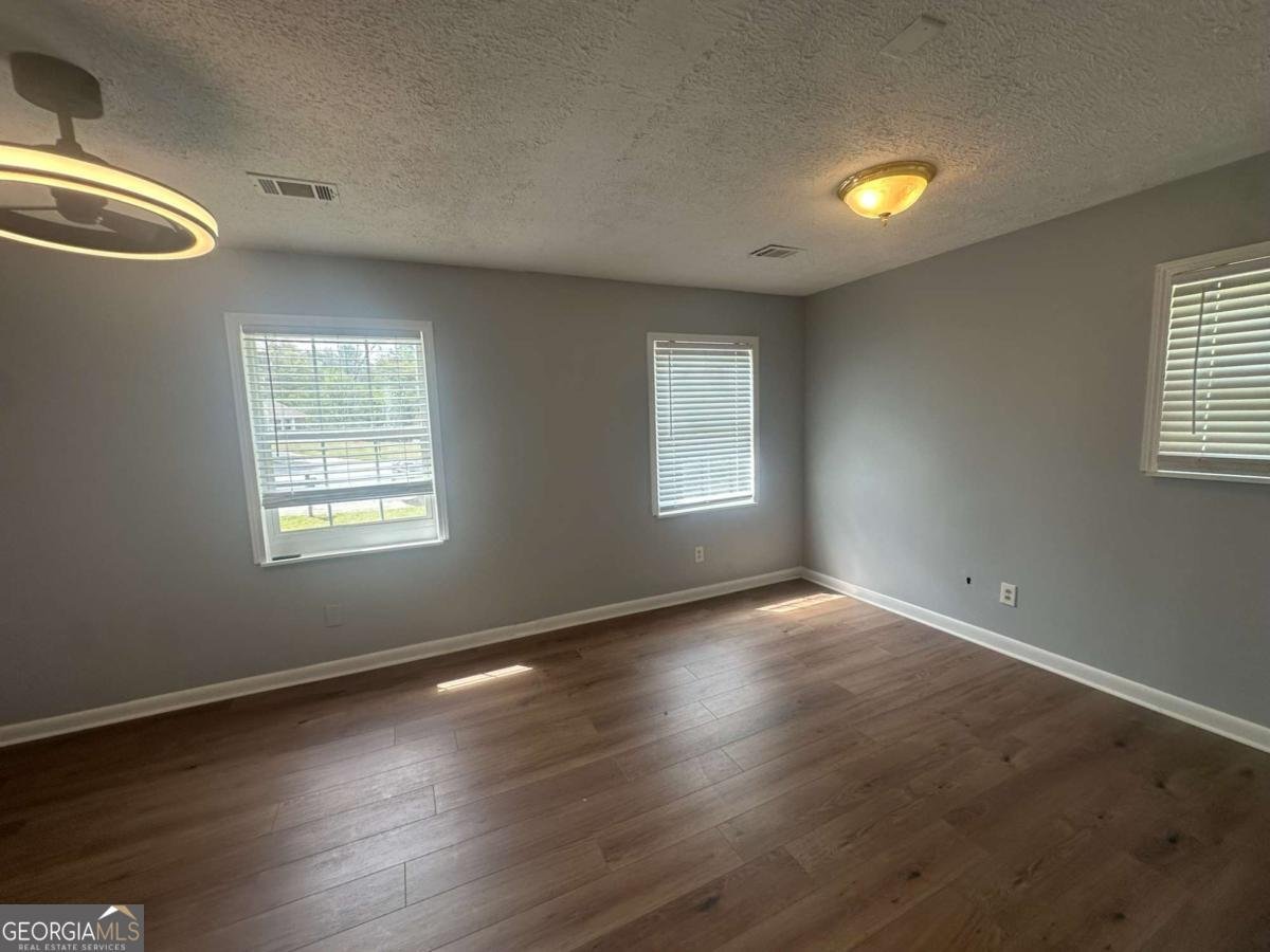 8427 Fredericksburg Court Jonesboro - Photo 16