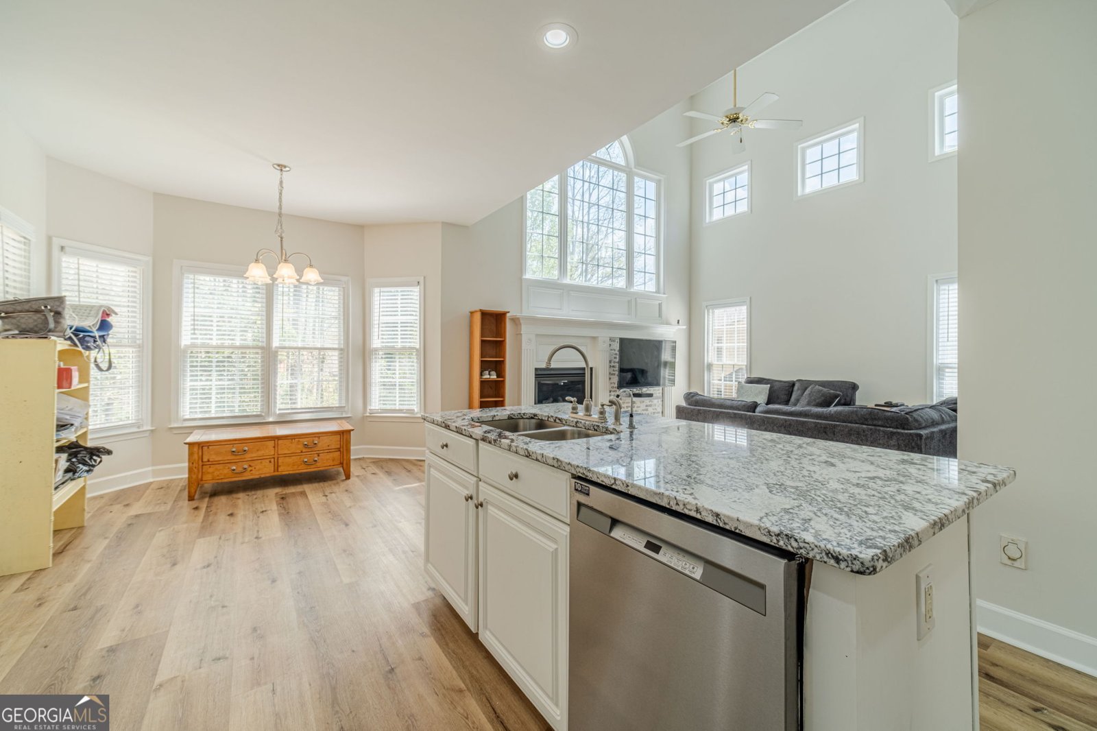 4706 Cedar Wood Drive Lilburn - Photo 17