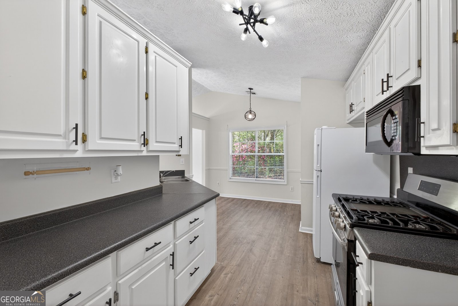 222 Eagles Crest Court McDonough - Photo 12