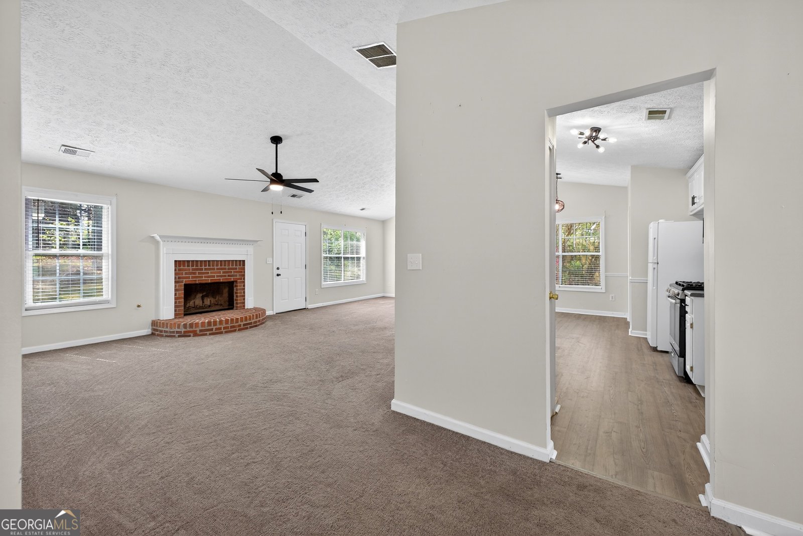 222 Eagles Crest Court McDonough - Photo 7