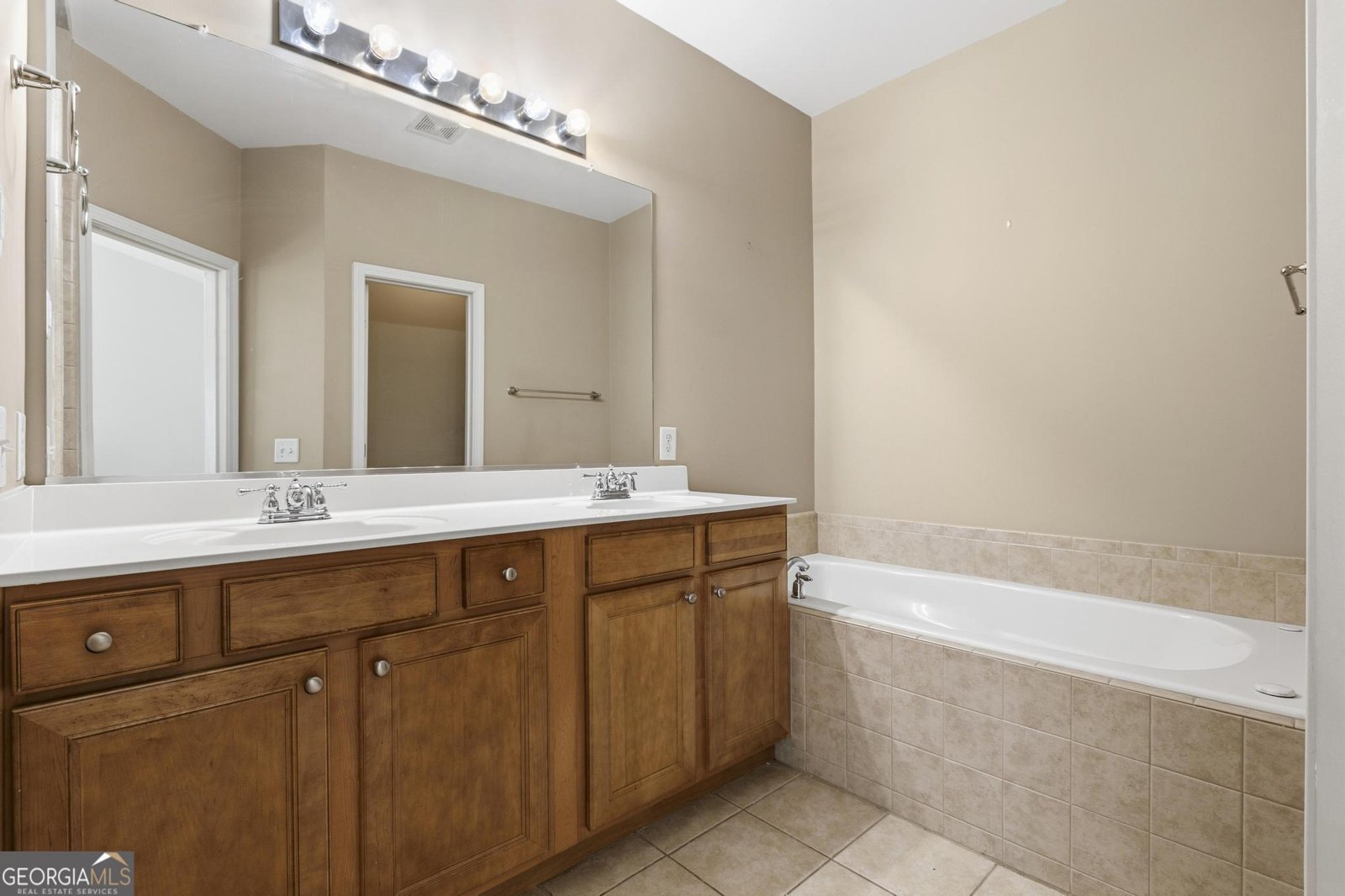 5288 Kershaw Court Smyrna - Photo 21