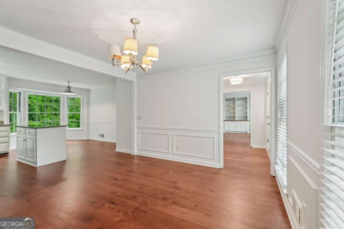 2895 Shurburne Drive Alpharetta - Photo 12