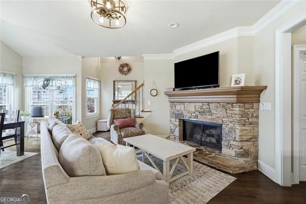 3331 Aylesbury Court Roswell - Photo 11