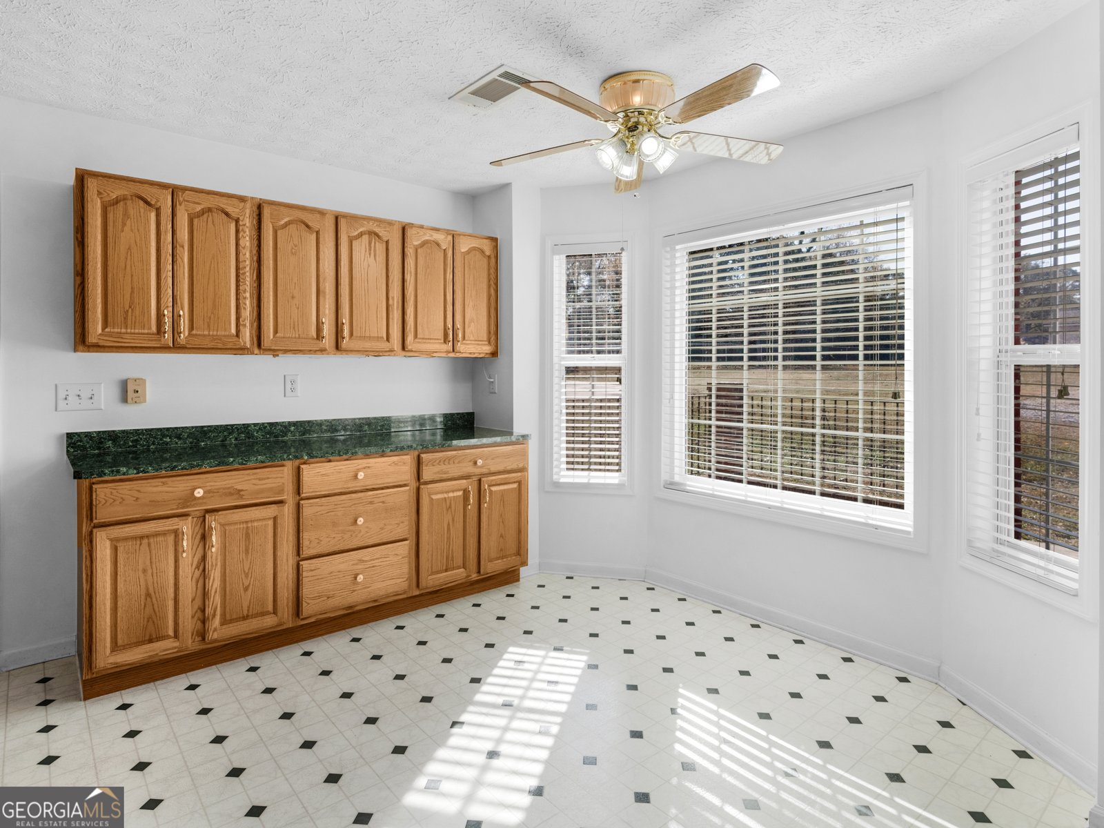 236 Airport Road Griffin - Photo 16