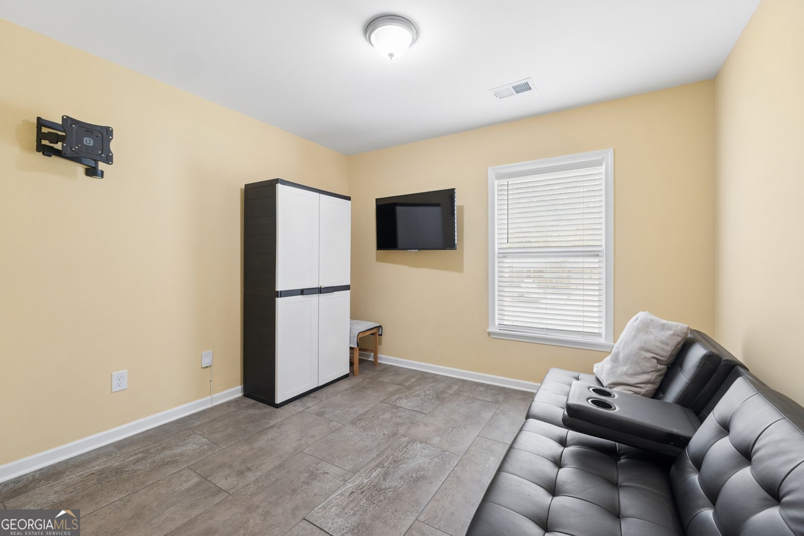 982 Green Meadow Drive Madison - Photo 18