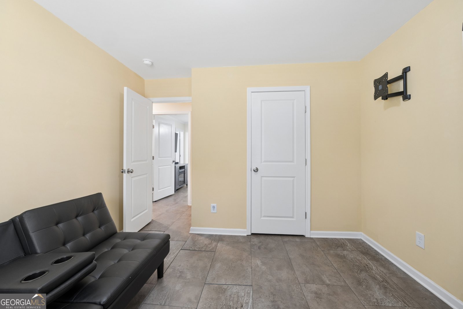 982 Green Meadow Drive Madison - Photo 19