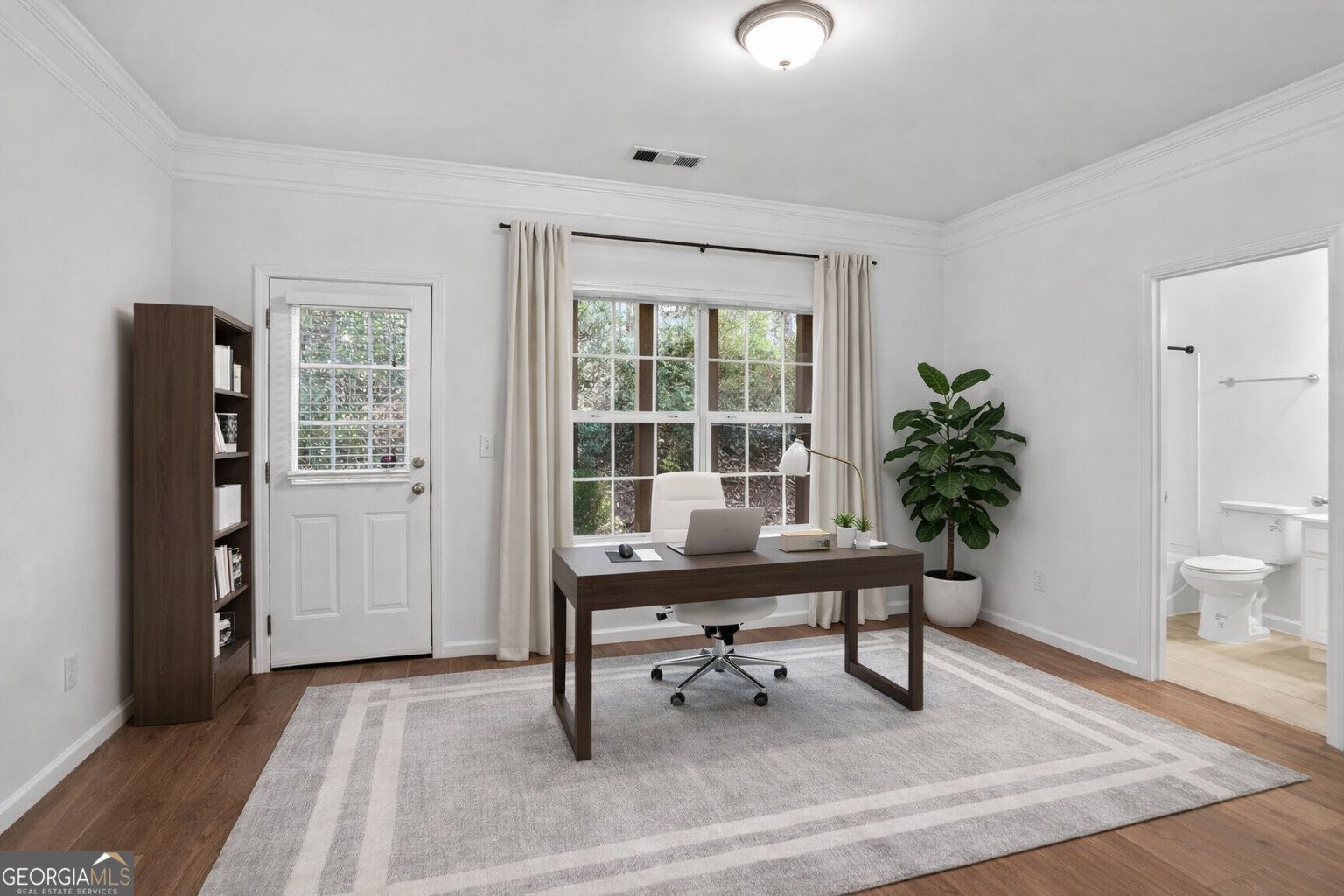 715 Coligny Court Sandy Springs - Photo 16