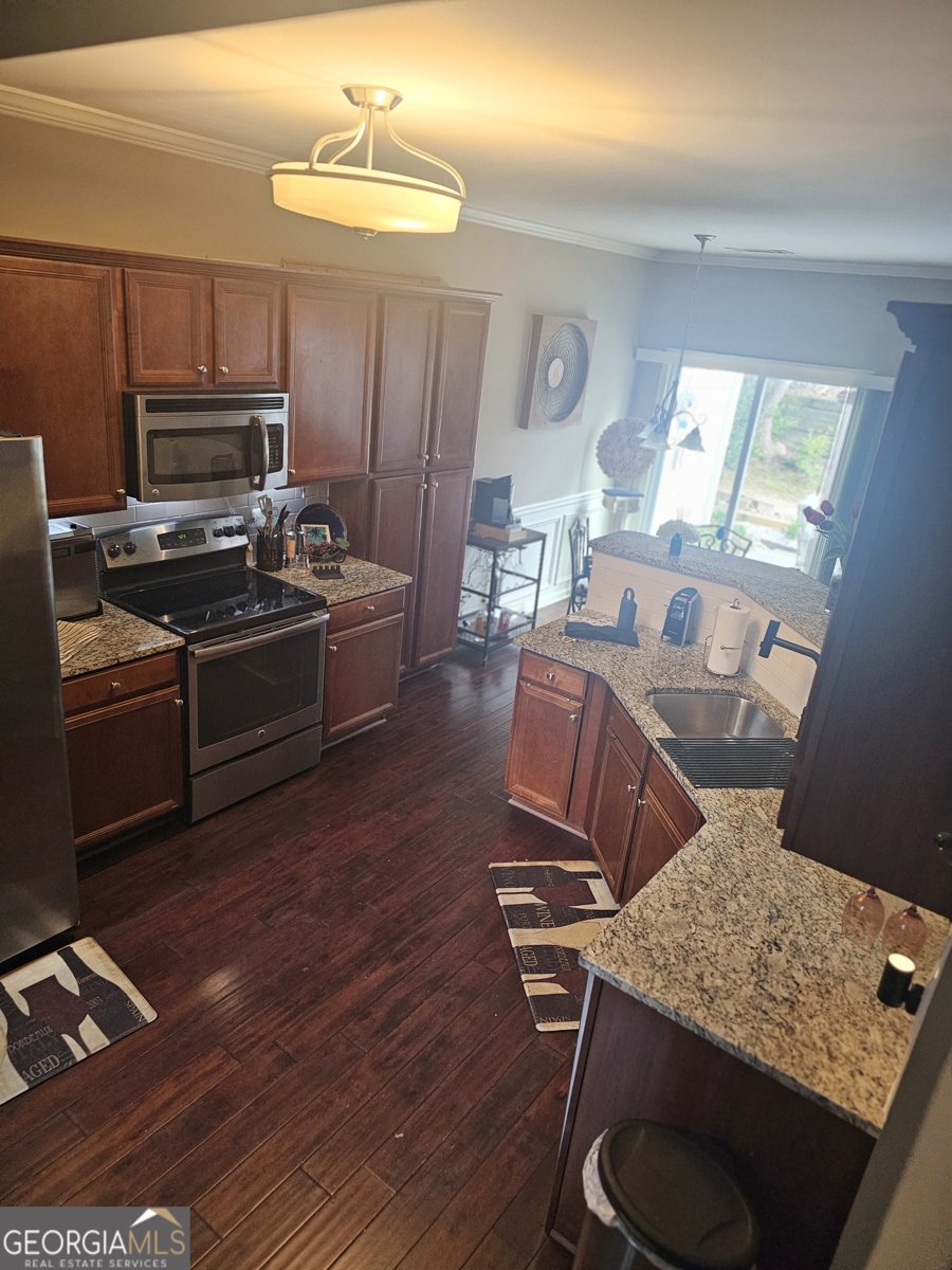 351 Creek Manor Way Suwanee - Photo 10