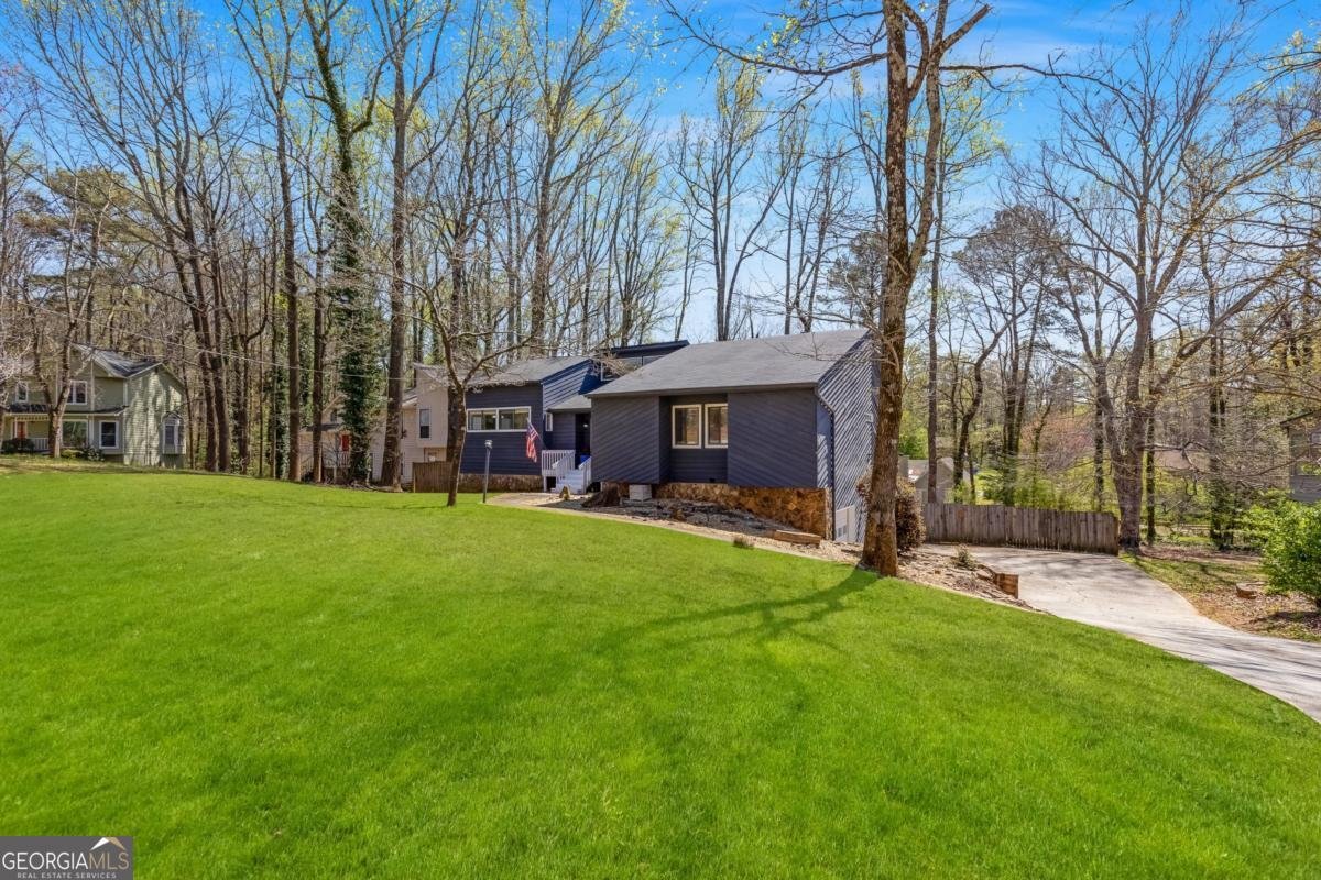 5407 Post Road Pass Stone Mountain - Photo 8