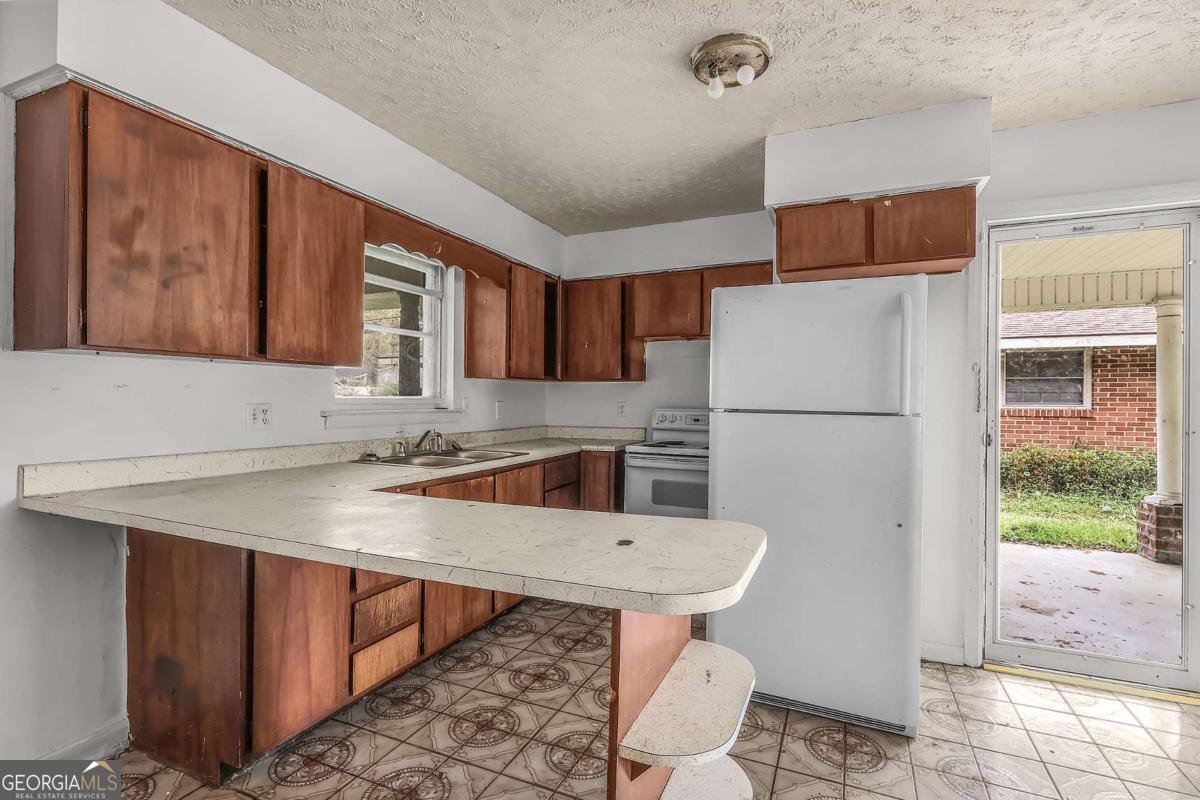 164 Azalea Avenue Garden City - Photo 13