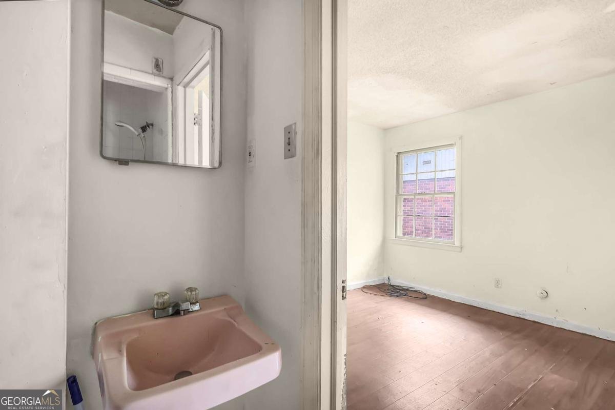 164 Azalea Avenue Garden City - Photo 17