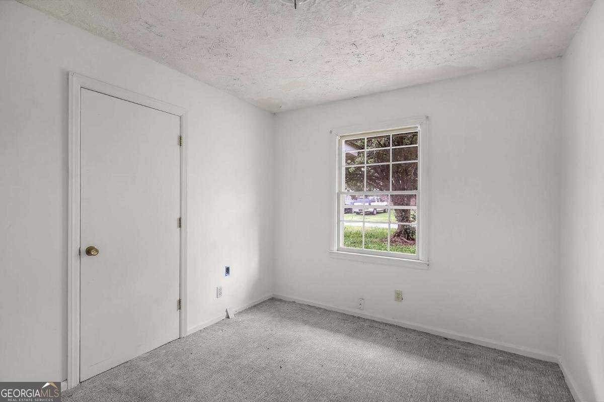 164 Azalea Avenue Garden City - Photo 33