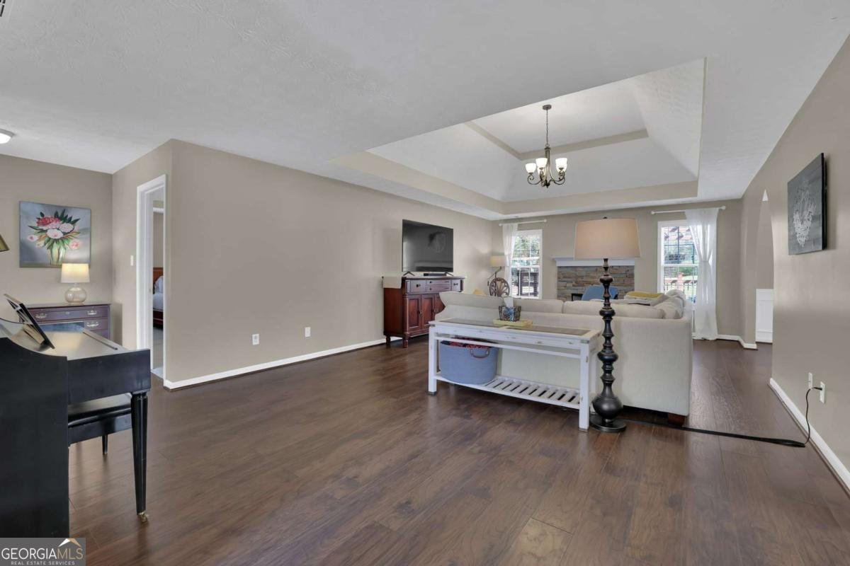 1496 Anita Bluff Circle Lawrenceville - Photo 6