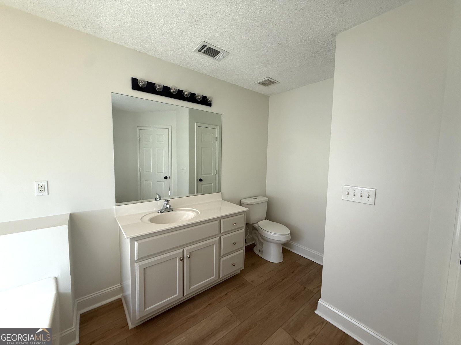 70 SHANNONS Court COMER - Photo 10