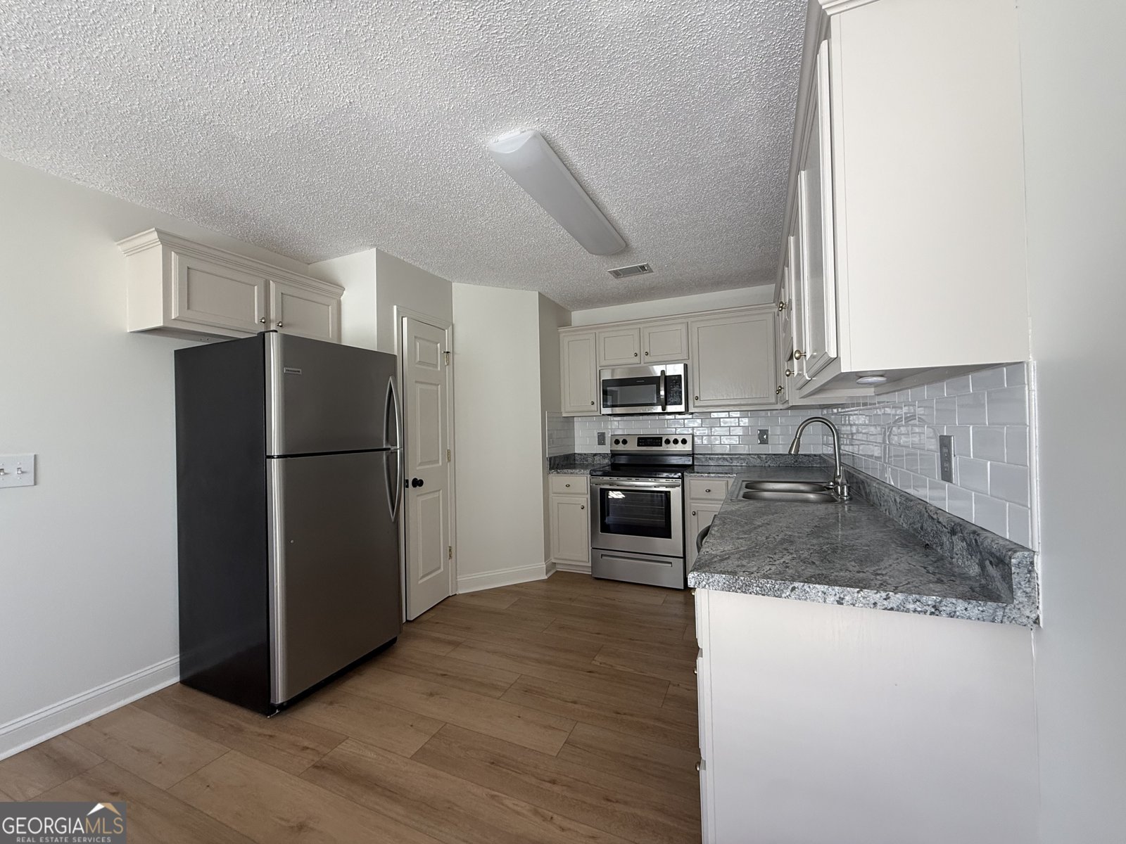 70 SHANNONS Court COMER - Photo 13