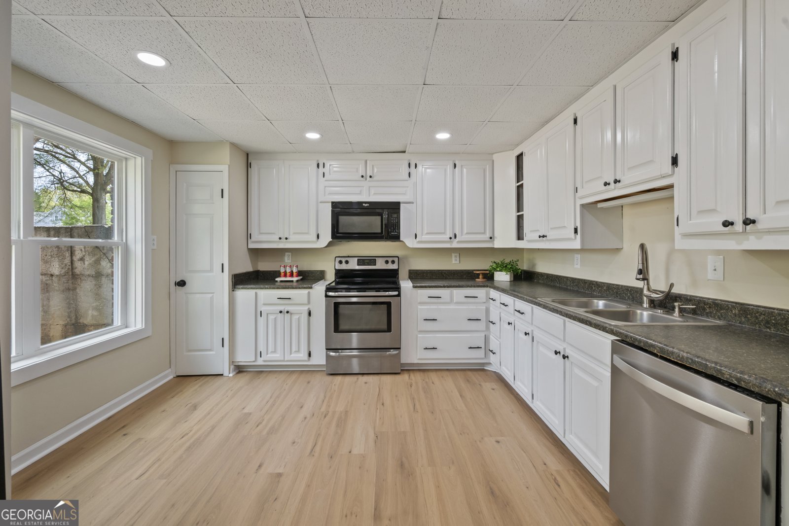 401 Coleman Drive Statham - Photo 59