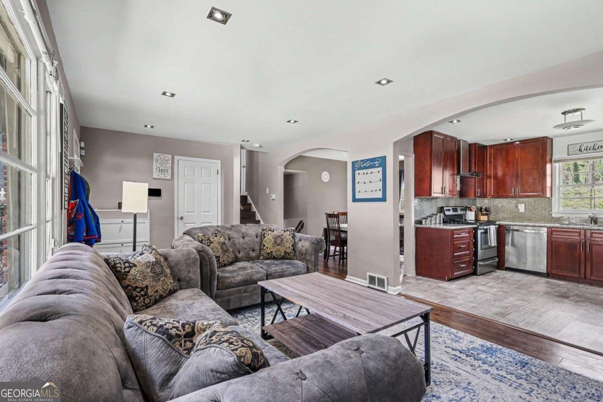 2257 Colleen Court Decatur - Photo 7