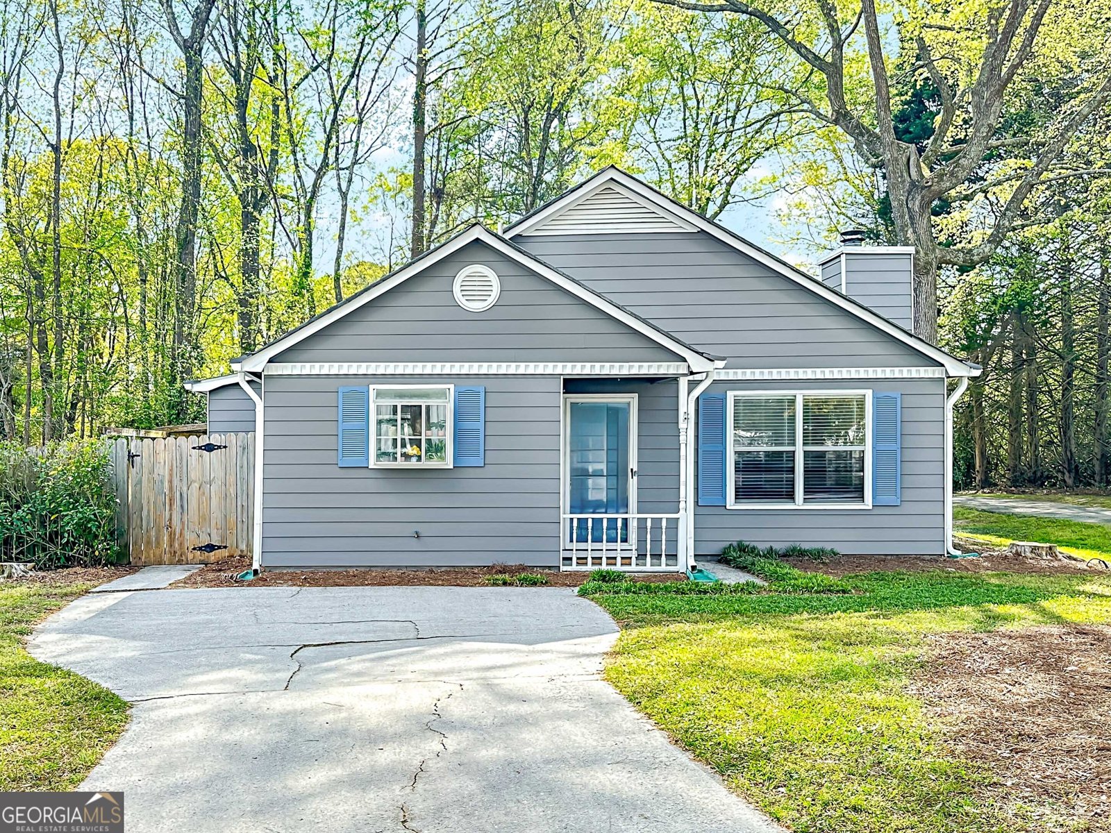 502 Iris Glen Peachtree City - Photo 1