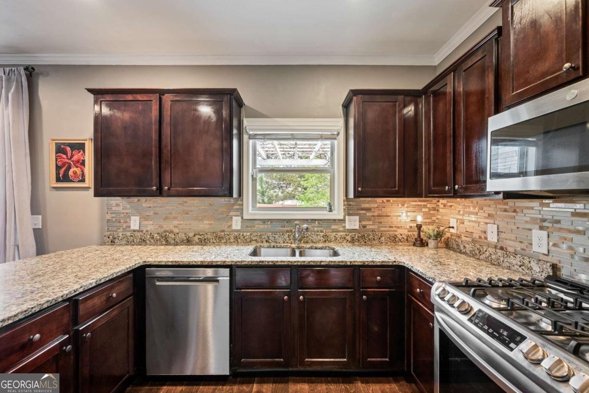 555 Evergreen Way Jefferson - Photo 24