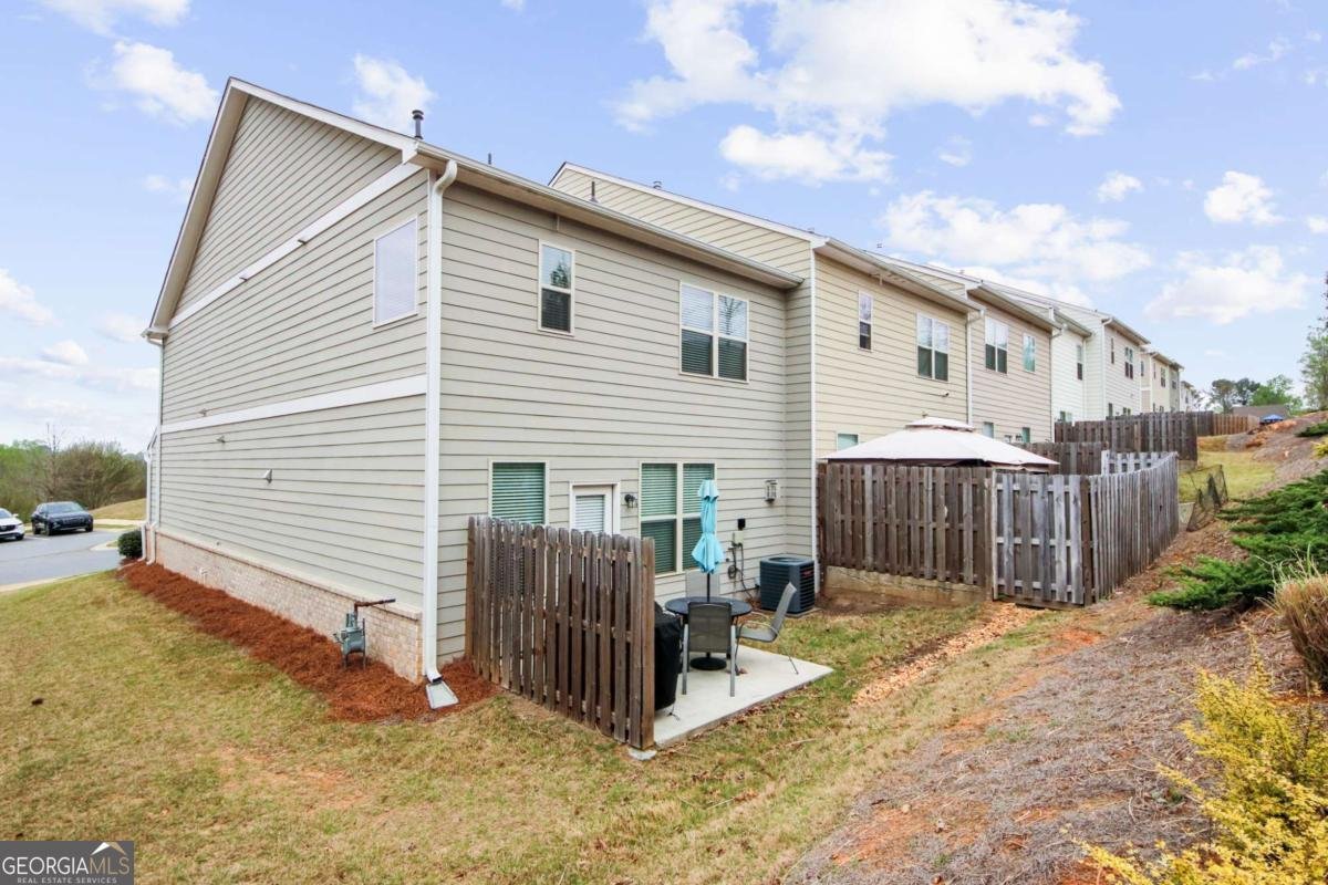 352 Cherryhill Lane Woodstock - Photo 28