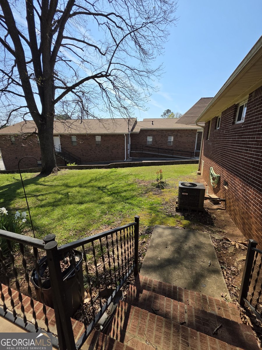 811 Hillsboro Street Monticello - Photo 14