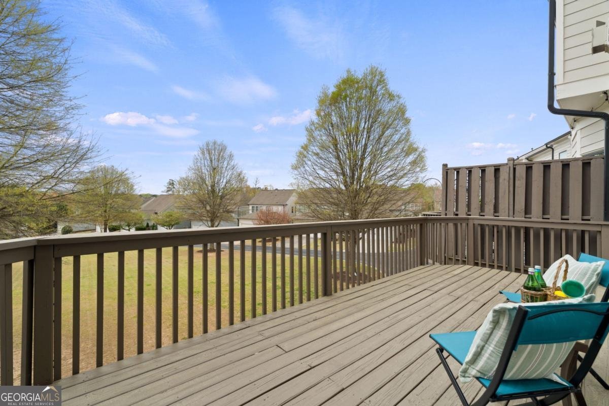 378 Suwanee Avenue Suwanee - Photo 8