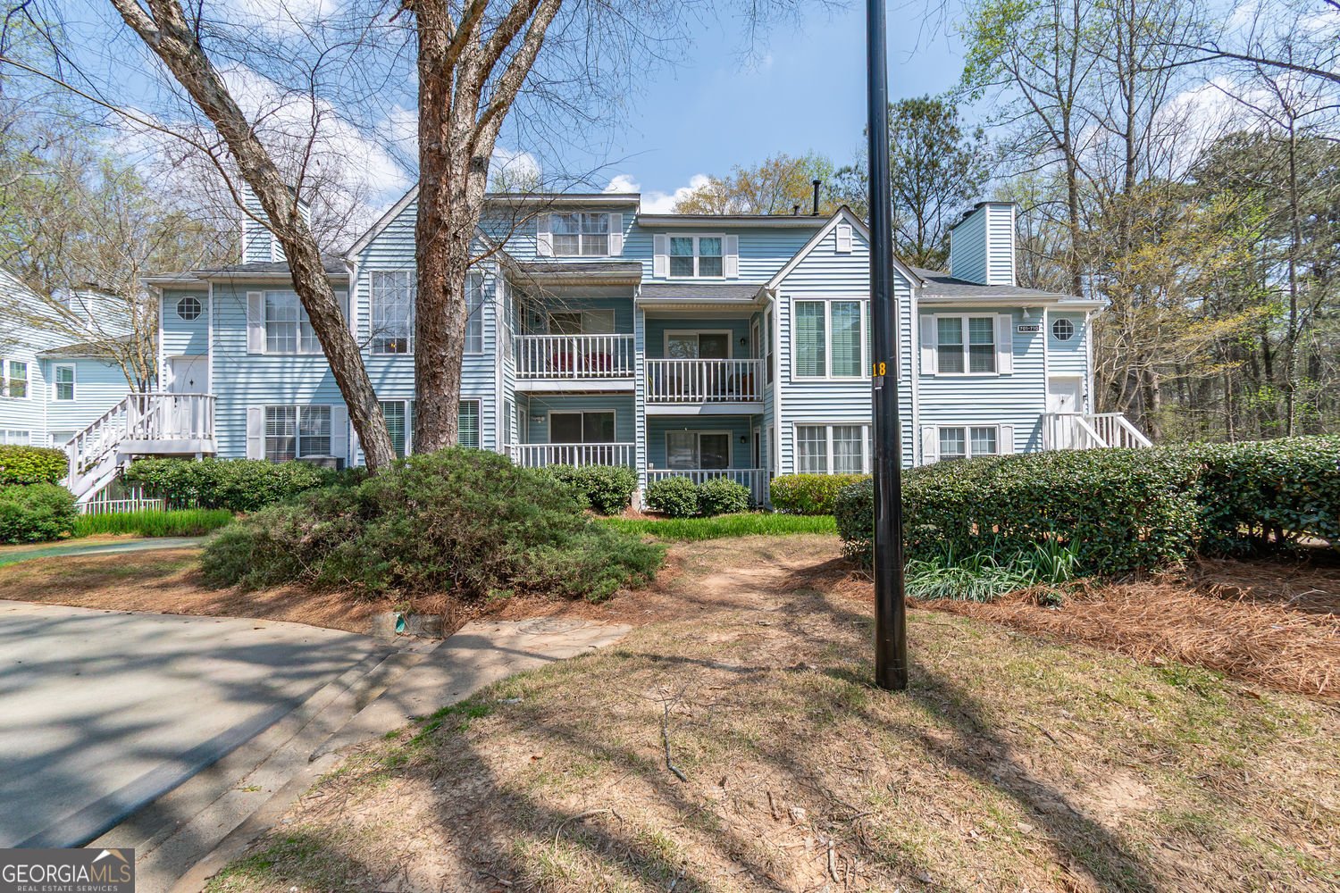 708 Glenleaf Drive Peachtree Corners - Photo 1