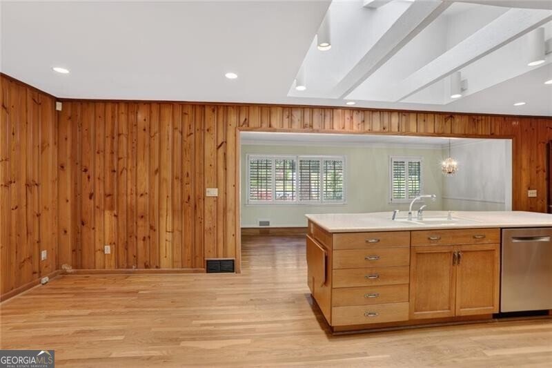 2034 Silvastone Drive Atlanta - Photo 8