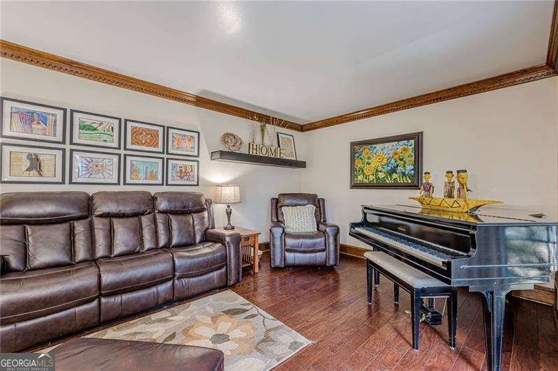 220 Saddle Lake Drive Roswell - Photo 11