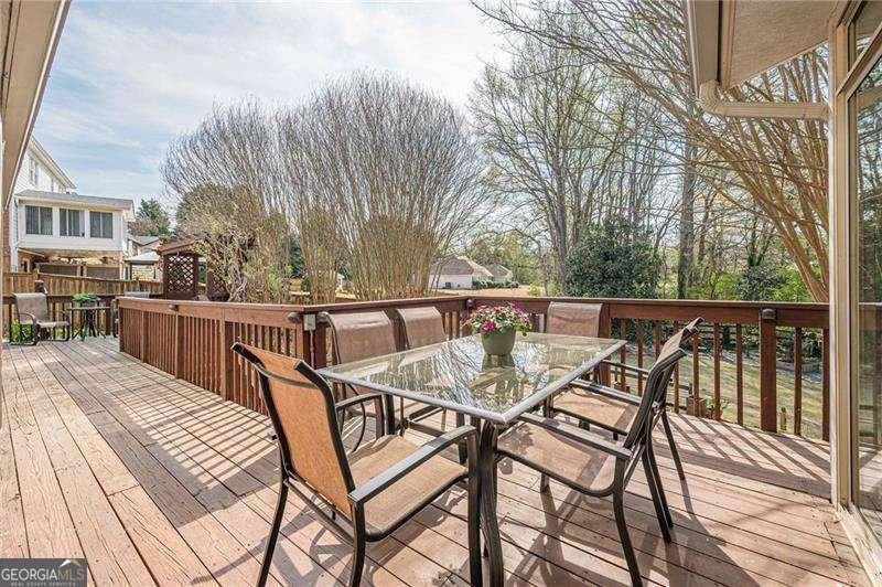 220 Saddle Lake Drive Roswell - Photo 53