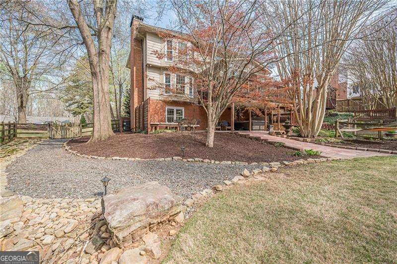 220 Saddle Lake Drive Roswell - Photo 67