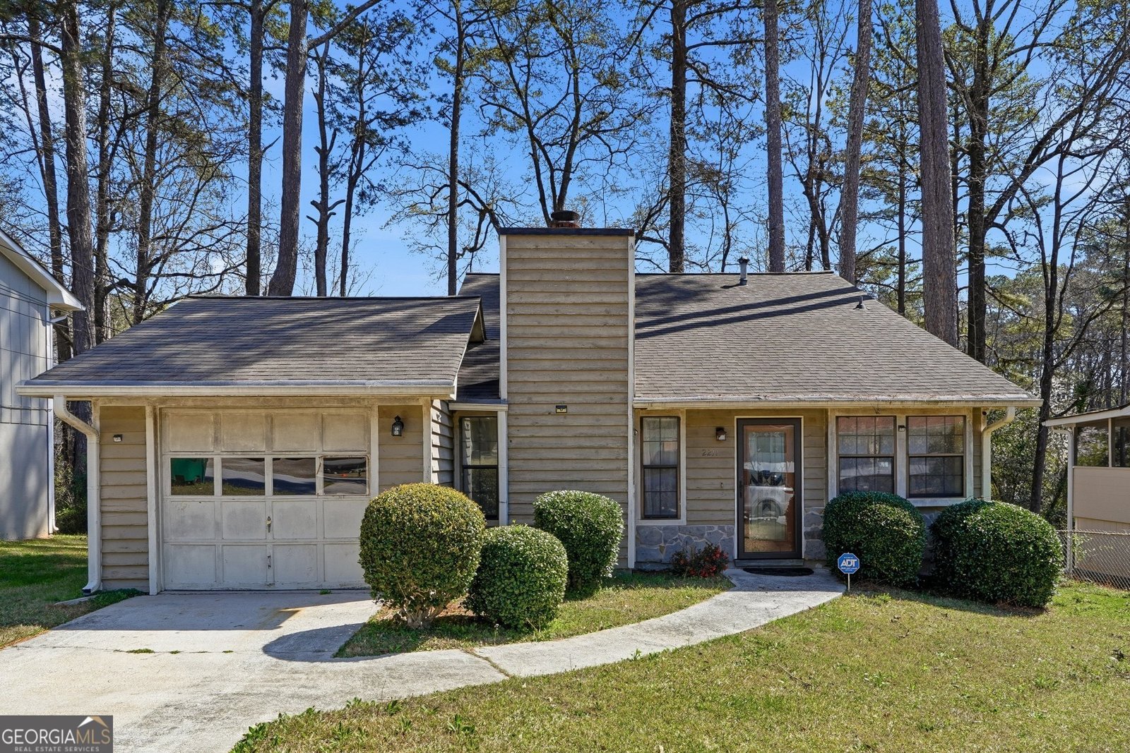 2211 Jonathan Avenue Lithonia - Photo 1
