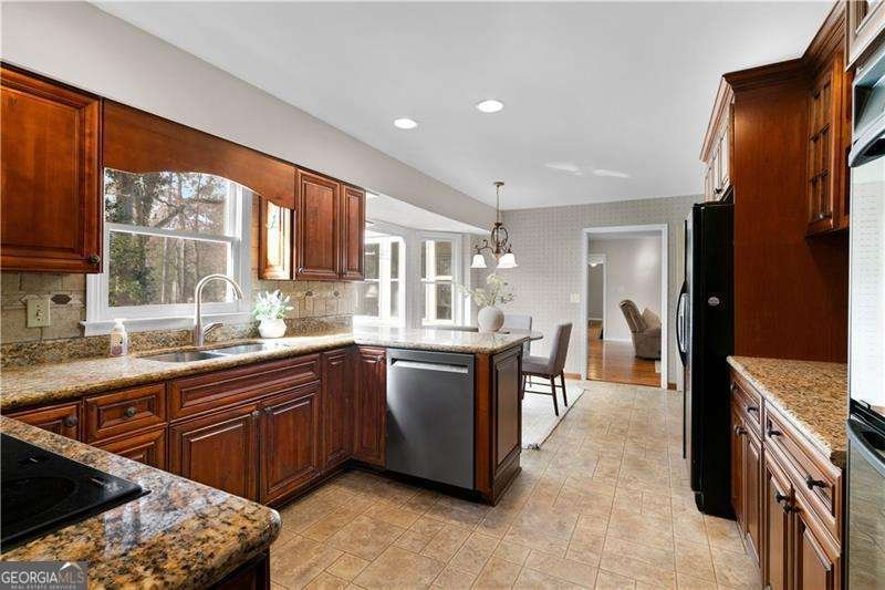 3011 Castleton Way Marietta - Photo 13