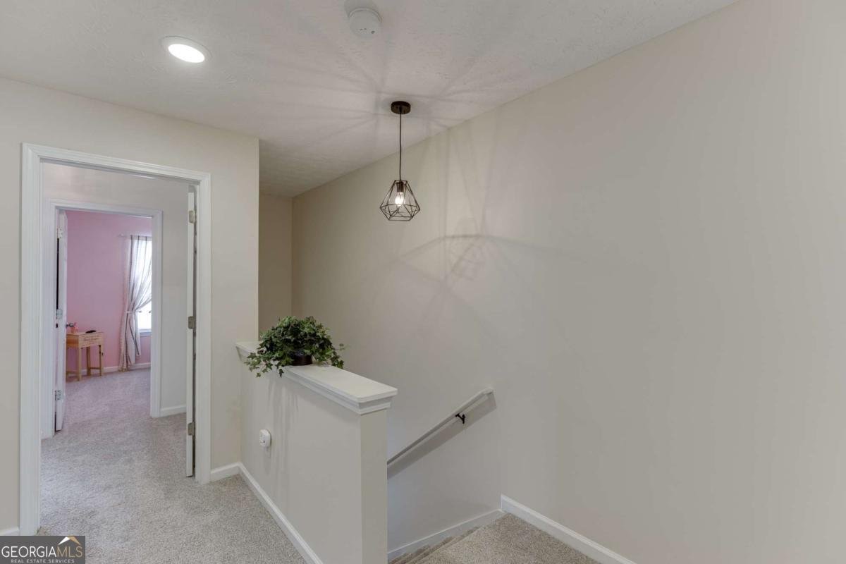 6245 Shoreview Circle Flowery Branch - Photo 18