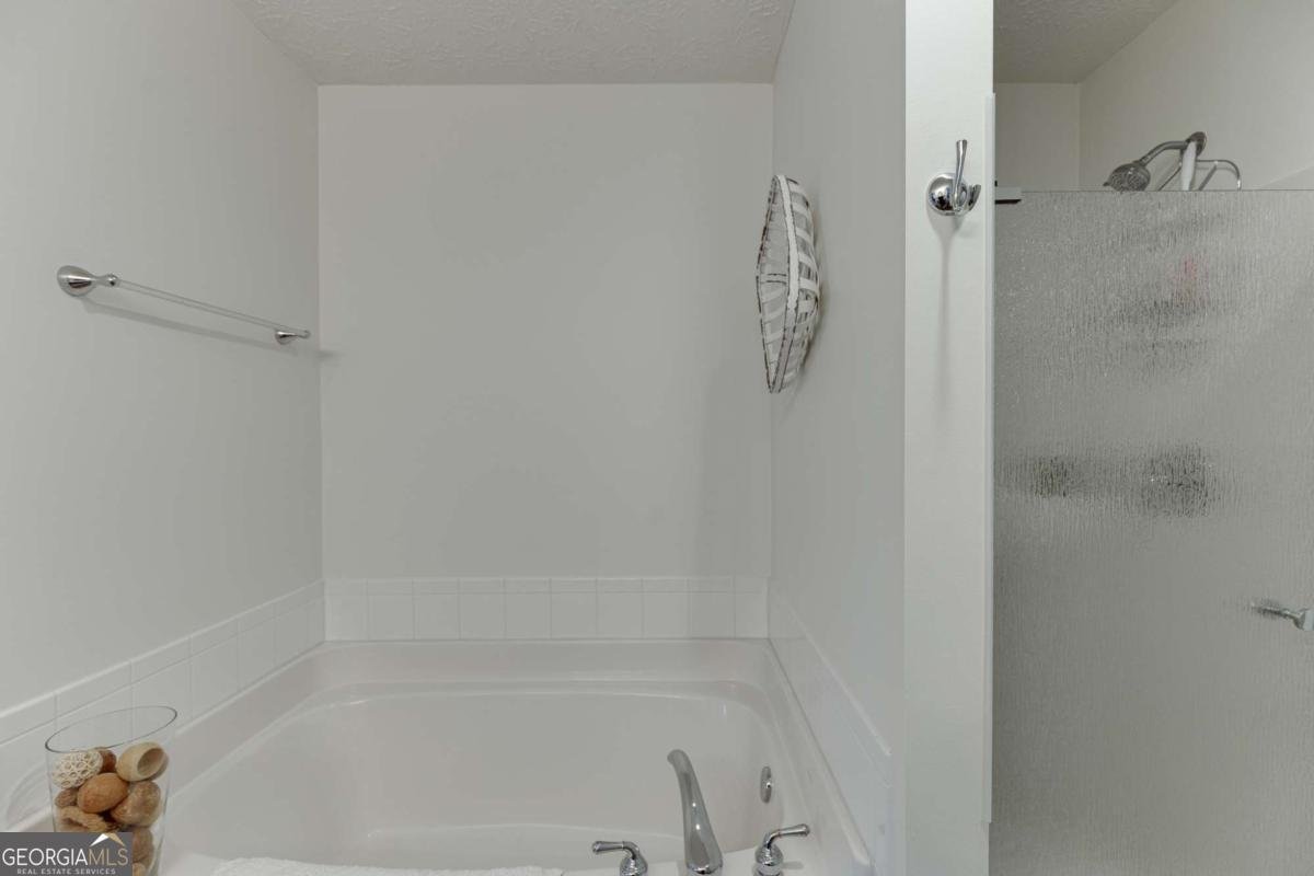 6245 Shoreview Circle Flowery Branch - Photo 31