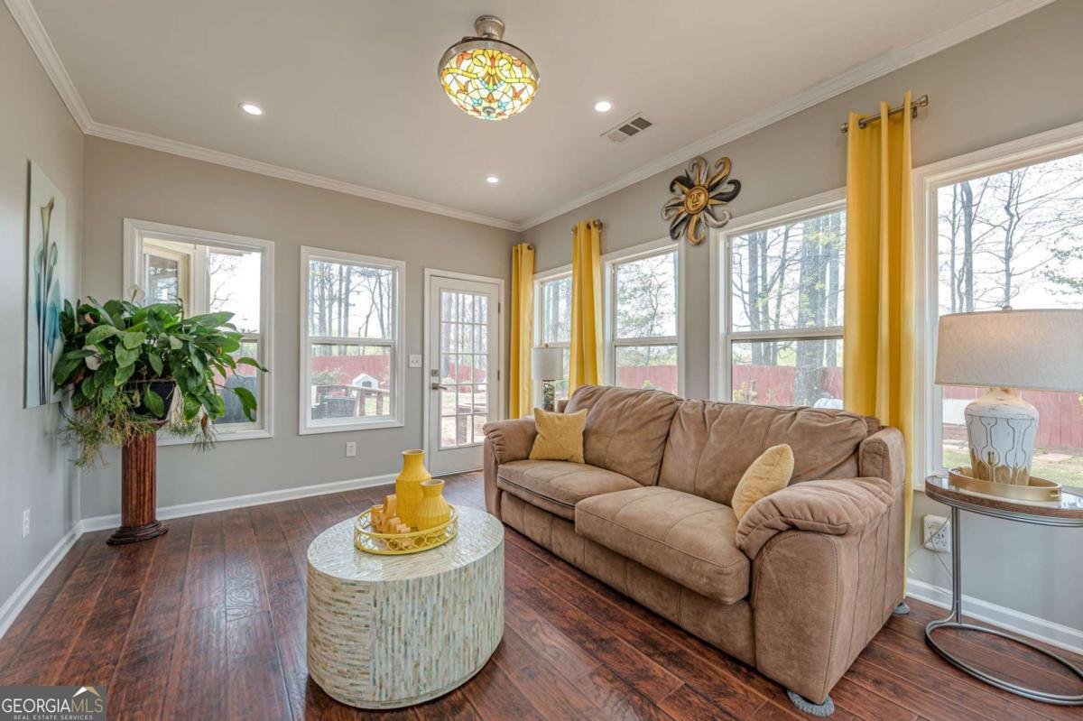 1559 Clydesdale Court Suwanee - Photo 15