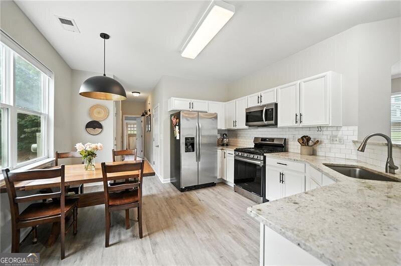 110 Camdyn Circle Woodstock - Photo 18