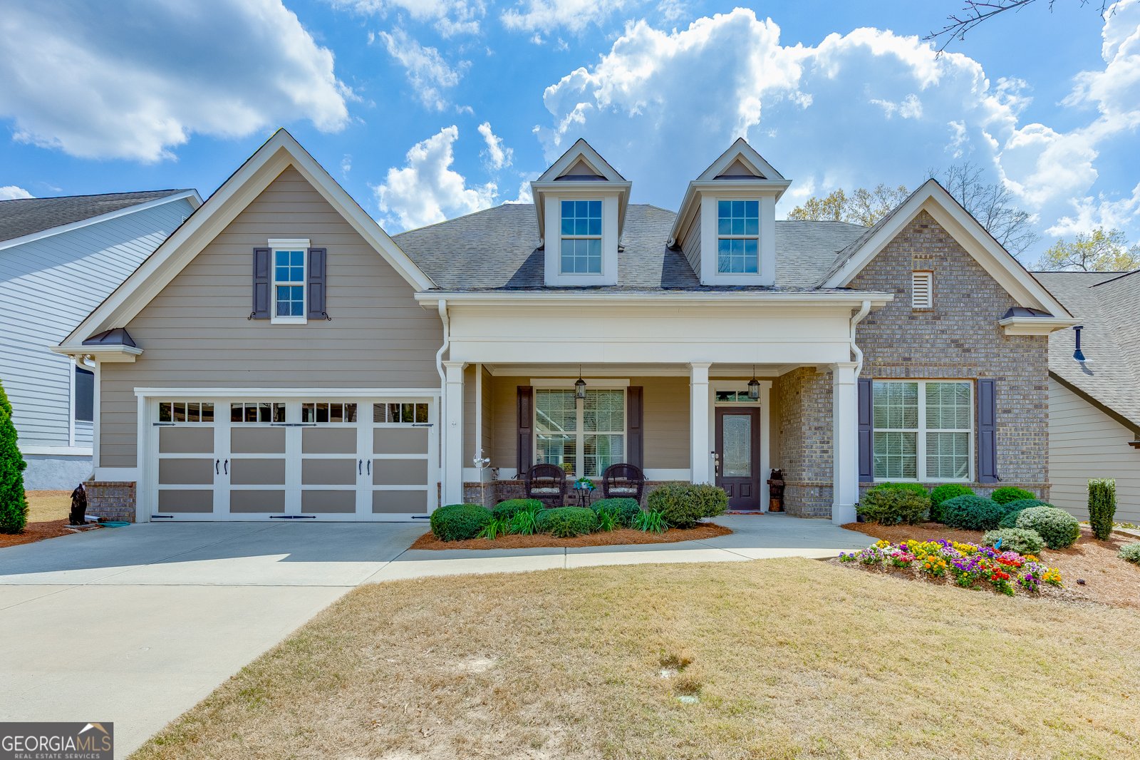 6933 Hopscotch Court Flowery Branch - Photo 1