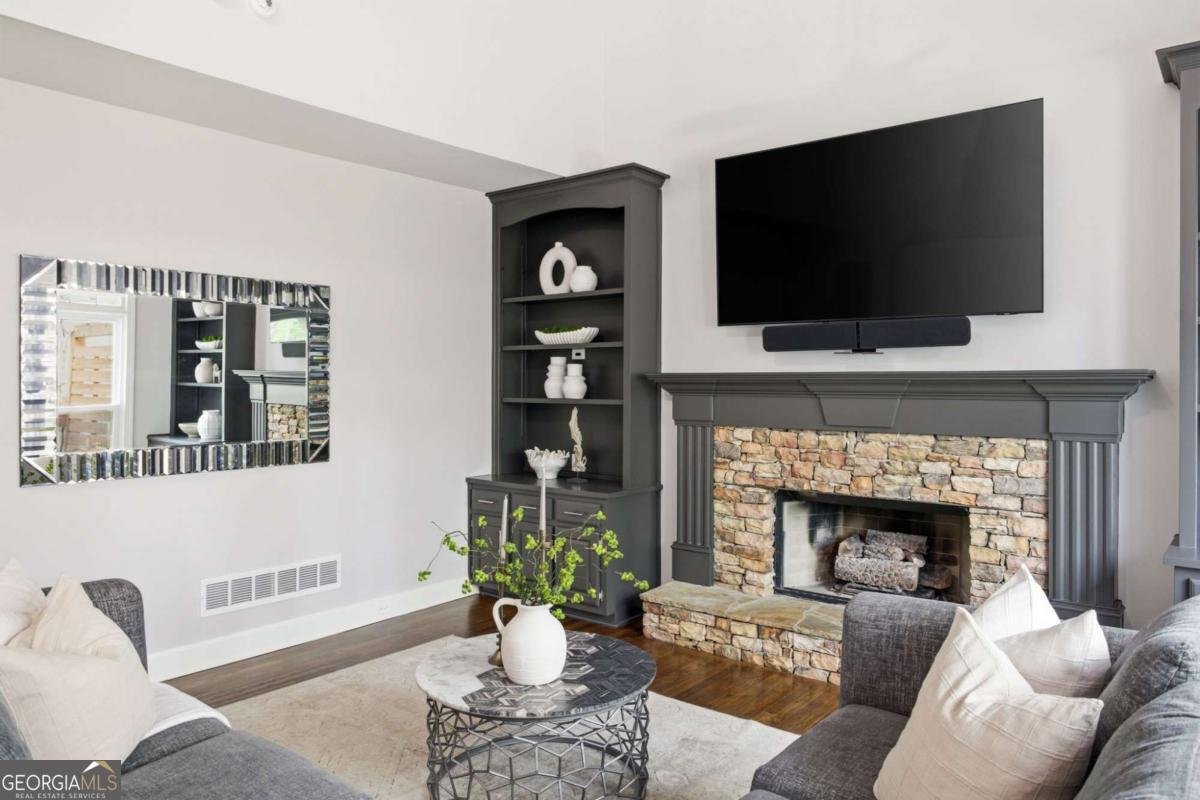 5335 Cottage Farm Road Johns Creek - Photo 9