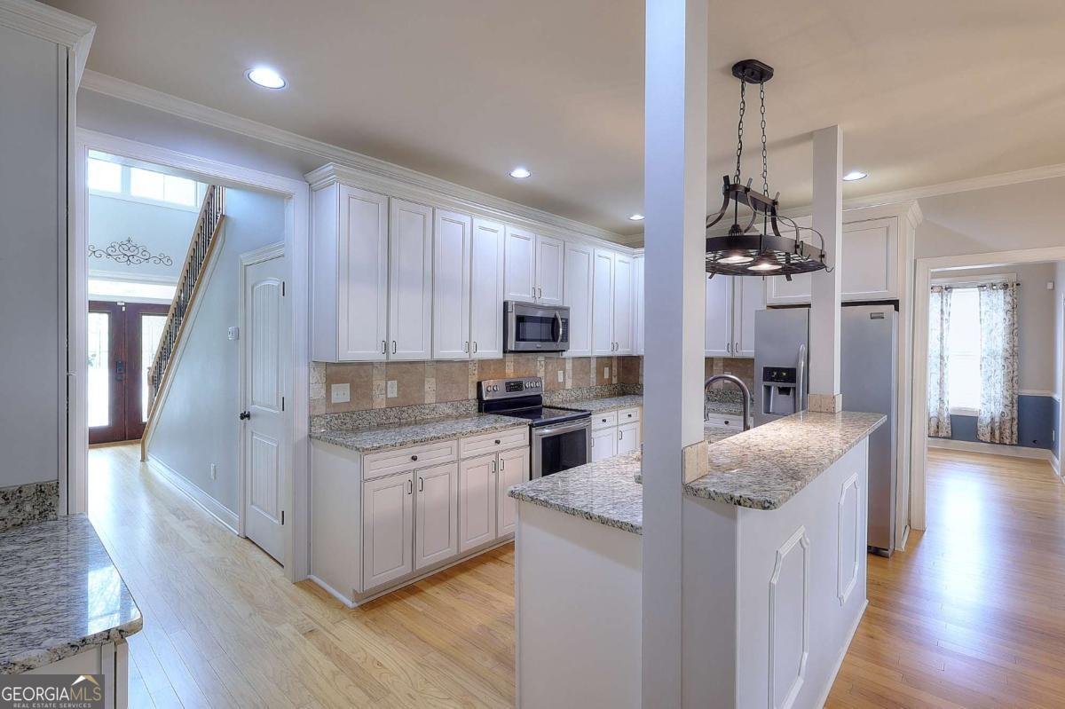 325 Brook Hollow Lane Loganville - Photo 13